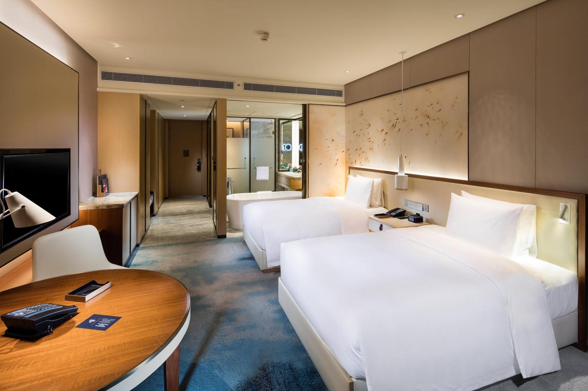 Hilton Quanzhou Riverside Exterior photo